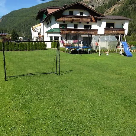 Apartment Haus Leo Längenfeld