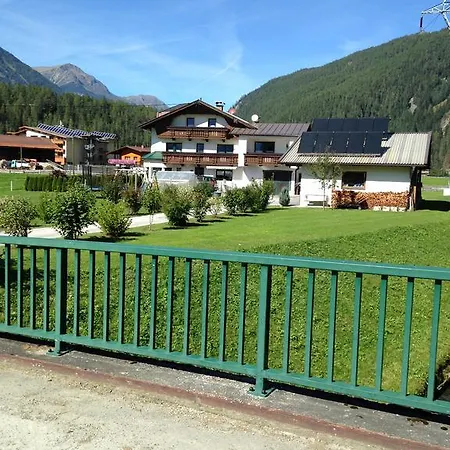 Haus Leo